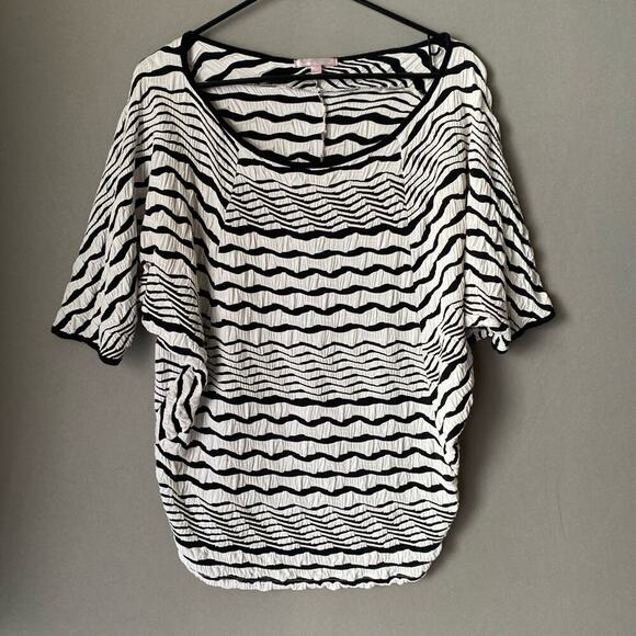 Romeo + Juliet sz S geo black‎ white oversized tunic top - Picture 1 of 7